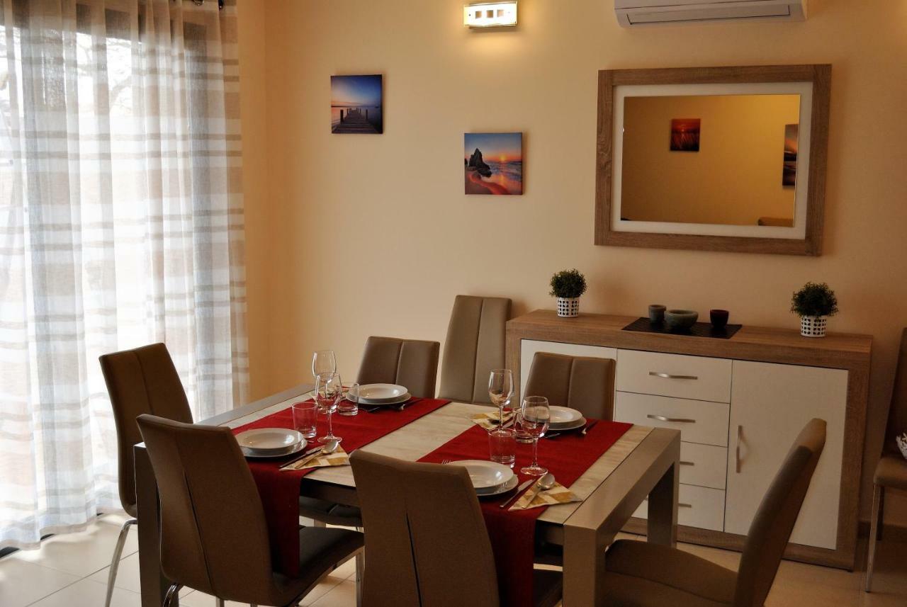 Chalet Adosado De Lujo Para 6 Personas En Golf Panoramica - Internet Fibra Gratis San Jorge  Exterior photo