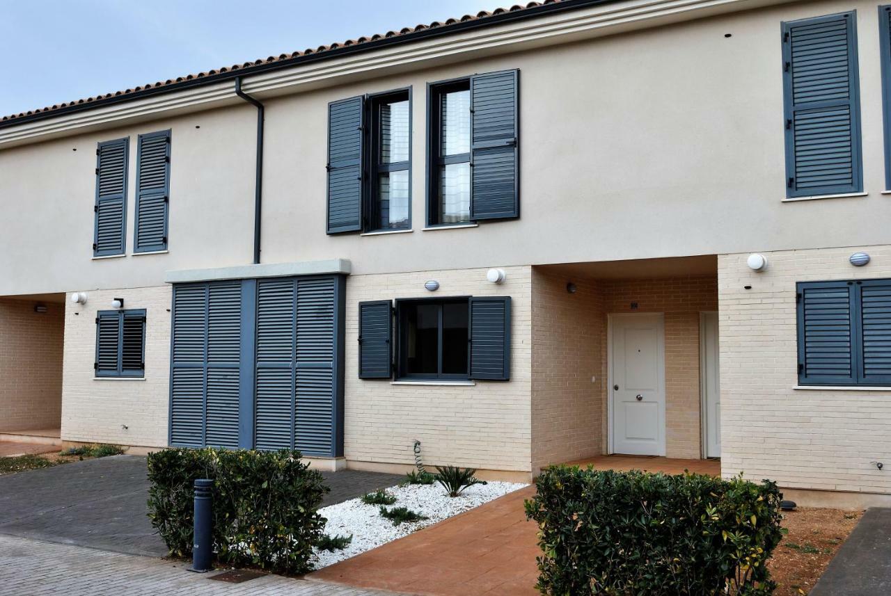 Chalet Adosado De Lujo Para 6 Personas En Golf Panoramica - Internet Fibra Gratis San Jorge  Exterior photo