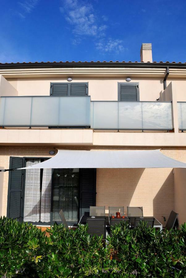 Chalet Adosado De Lujo Para 6 Personas En Golf Panoramica - Internet Fibra Gratis San Jorge  Exterior photo